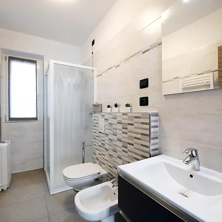 4 Apartman *